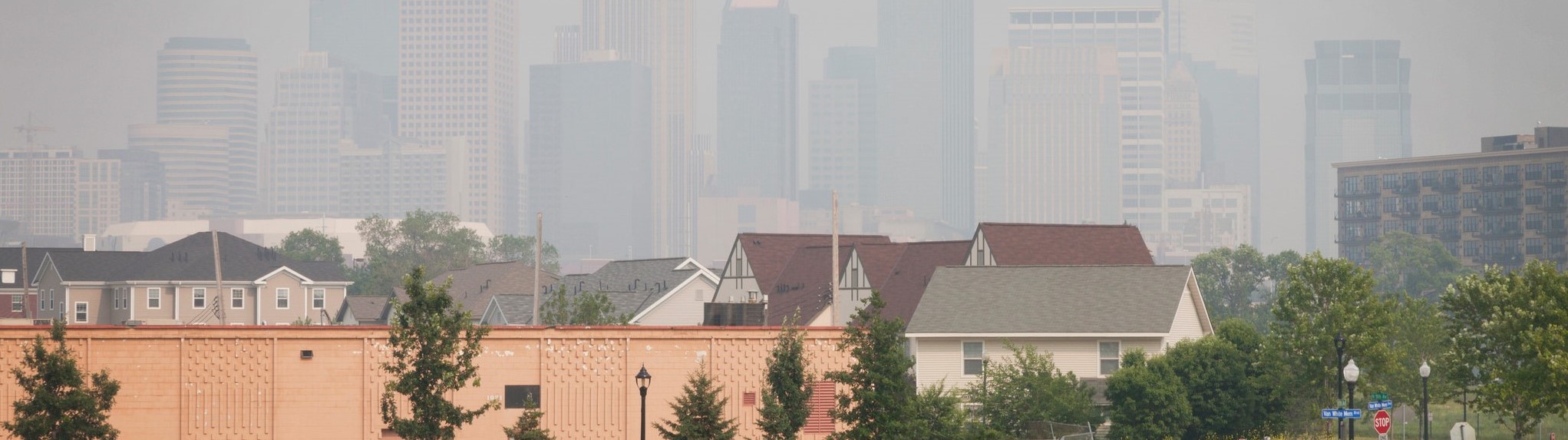 image of cityscape with particulate matter