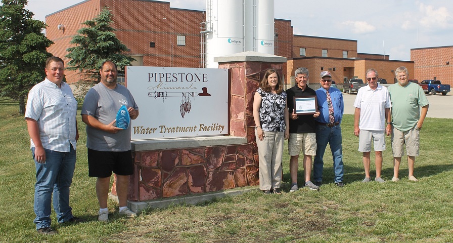 Pipestone staff receiving SWP Award