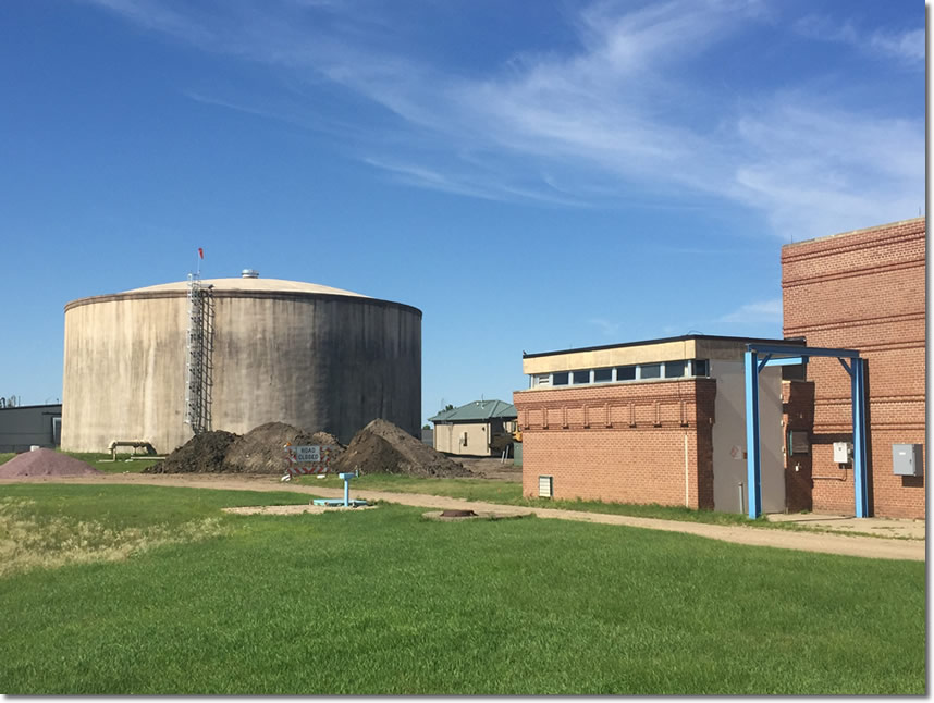 Meter building and reservoir next to Worthington plant