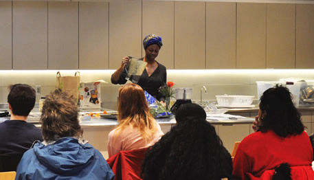 Joie Adebanjo makes a smoothie at one of ShiftMN substance- and tobacco-free gatherings. The “Dang, You Made That?” Cookbook zine release event was held at The Wedge Community Room.