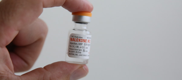 naloxone vial